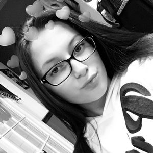 Meet your Posher, Jasmin